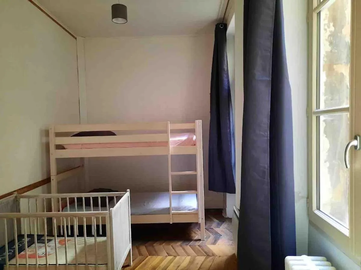 Appartement 84M2 Avec Terrasse Крест 0*,  Франция